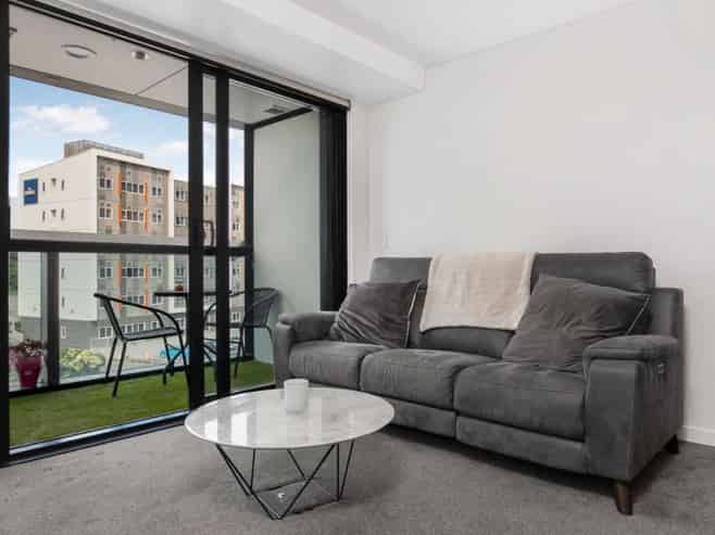 209/8 Lakewood Court, Manukau