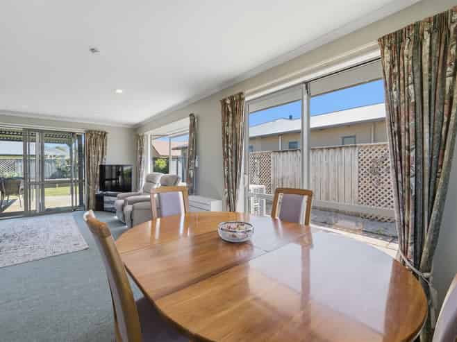 8 Atkins Street, Motueka