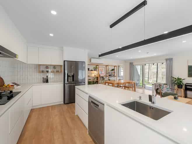 123 Silverstream Road, Crofton Downs