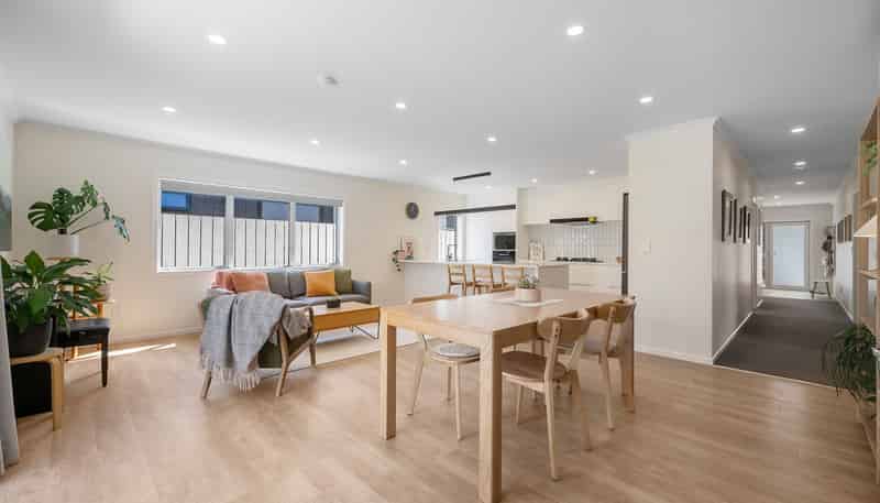 123 Silverstream Road, Crofton Downs