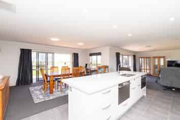 204 Hopai Road East, Ngatea
