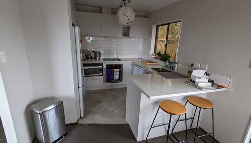 2/133 Mokoia Road, Birkenhead