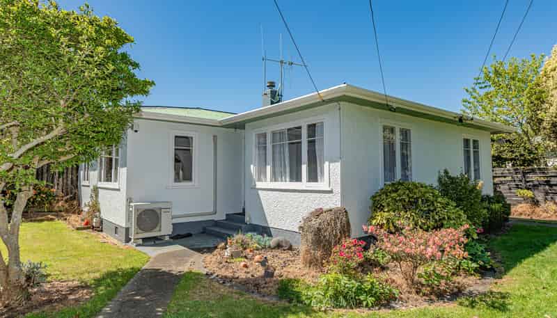 62 Parkes Avenue, Saint Johns Hill