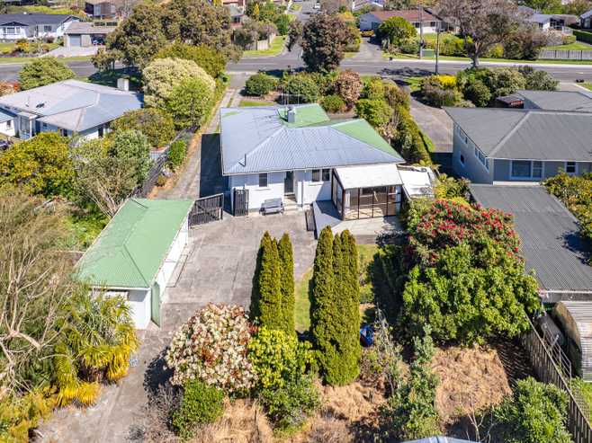 62 Parkes Avenue, Saint Johns Hill