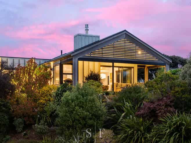 2 Kanuka Close, WAIKANAE
