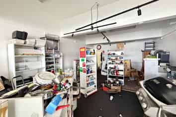 Excellent Frontage Retail in Glen Eden | 66m2