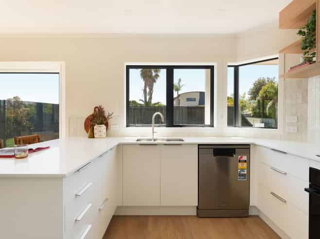 40 Wairakei Avenue, Papamoa