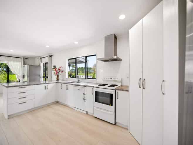 943 Glenbrook Road, Glenbrook