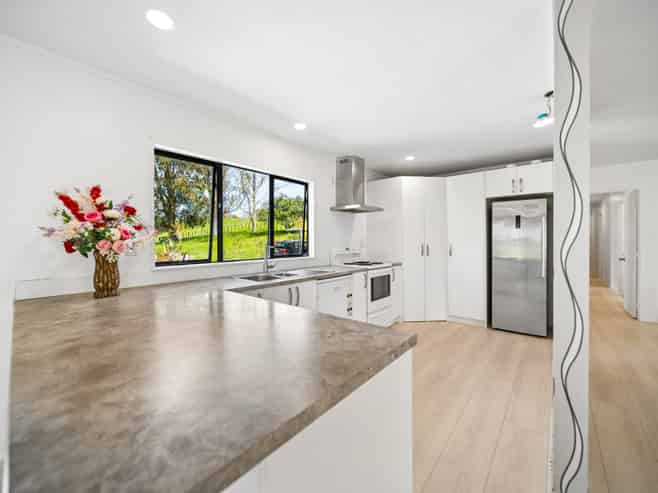 943 Glenbrook Road, Glenbrook