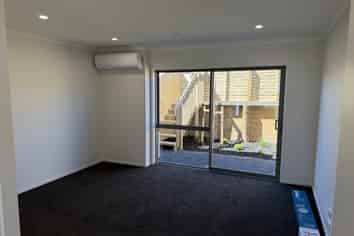 2/50 Forest Lake Road, Forest Lake
