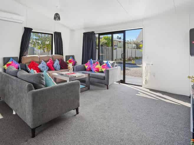 282a Songer Street, Stoke
