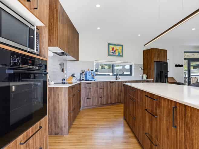 13 Matuku Lane, Heathcote Valley