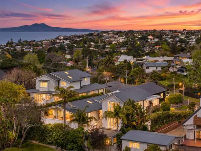 155 Stredwick Drive, Torbay