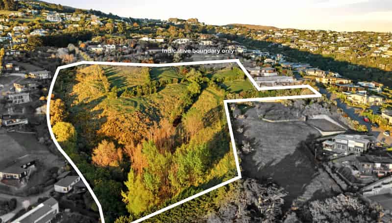 109-135 Glenstrae Road, Redcliffs