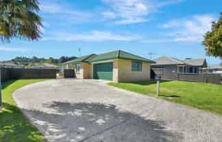 40 Solomon Street, Brookfield