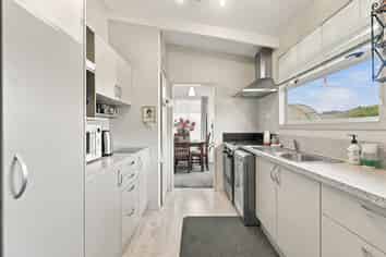 24 Lewis Avenue, Aramoho