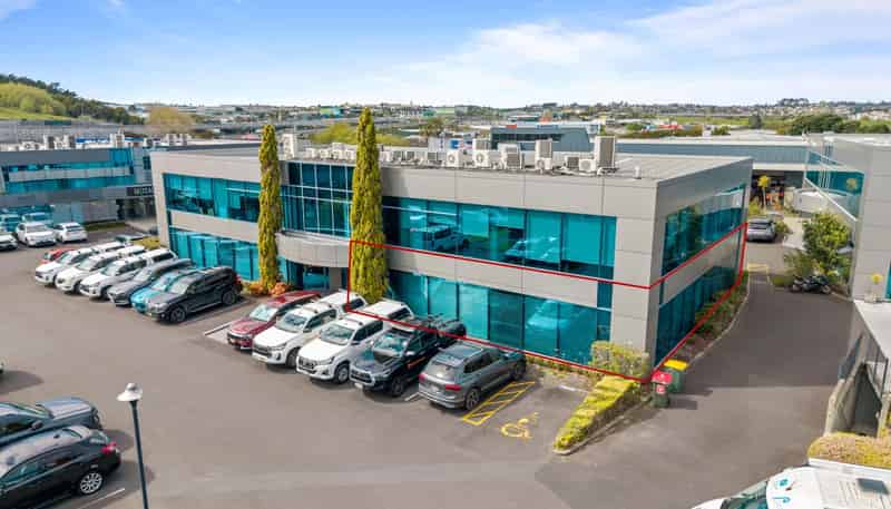 42 Tawa Drive, Albany