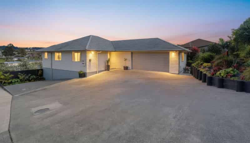8 Eileen Stephens Place, Tikipunga