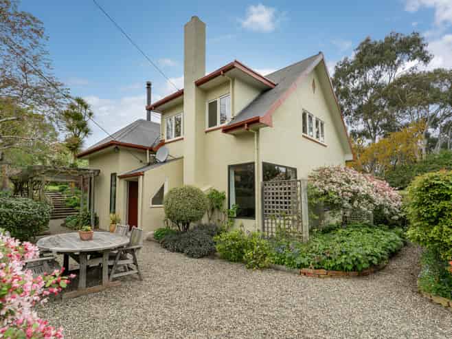 52 & 54 Edinburgh Street, Waikouaiti