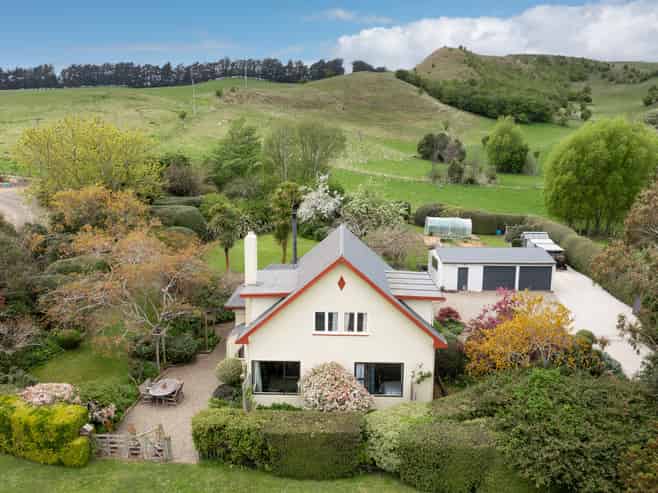 52 & 54 Edinburgh Street, Waikouaiti