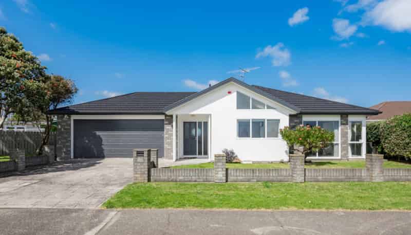300 Manly Street, Paraparaumu Beach