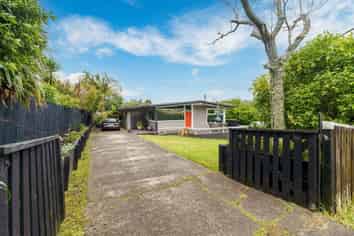 53 D'Oyly Drive, Stanmore Bay