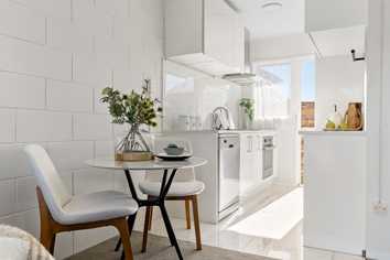 4/4 Panorama Rd, Mount Wellington