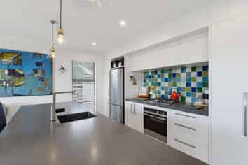 44 Quail Rise, Stoke