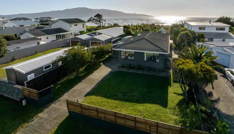 191 Manly St, Paraparaumu Beach