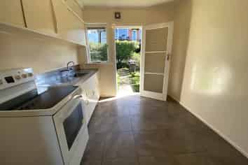 Auckland - Address withheld