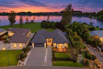 20 Ludlow Drive, Huntingdon/Lake Hood