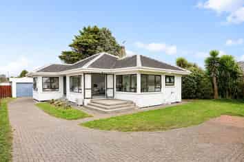 17 Garnett Avenue, Forest Lake
