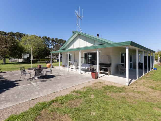 123 Riverbank Road Extention, Otaki