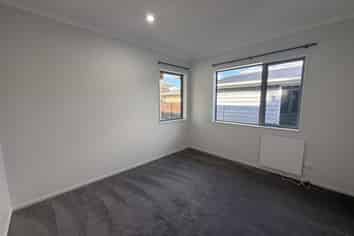 17a Garnett avenue, Forest Lake