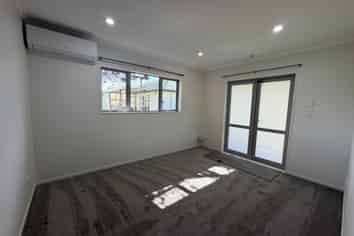 17a Garnett avenue, Forest Lake