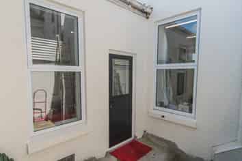 Lease opportunity