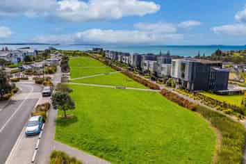 34 Te Oneroa Way, Long Bay