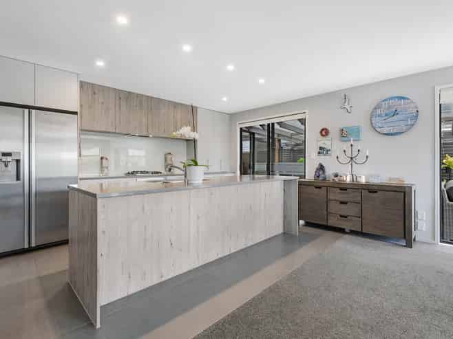 22 Schooner Avenue, Snells Beach