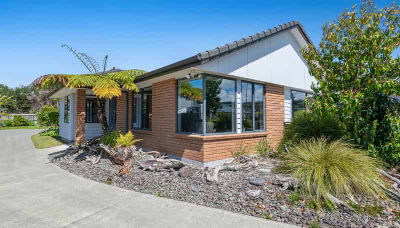 22 Schooner Avenue, Snells Beach