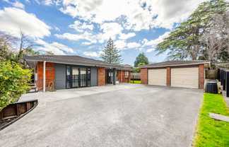 2/59 Youngs Road, Papakura