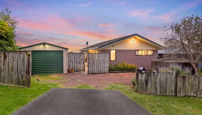 72 Brightside Road, Stanmore Bay