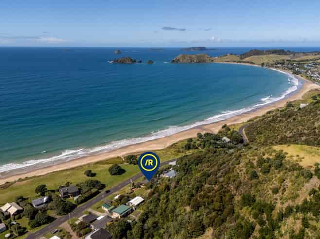 878 Black Jack Road, Opito Bay