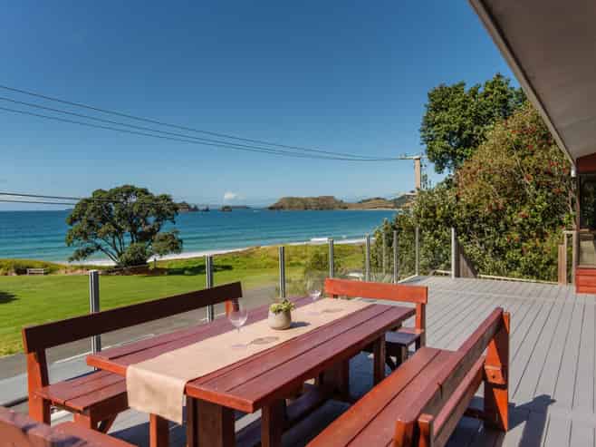 878 Black Jack Road, Opito Bay