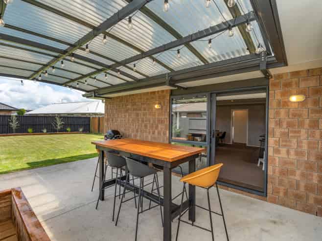 15 Hector Drive, Rototuna North