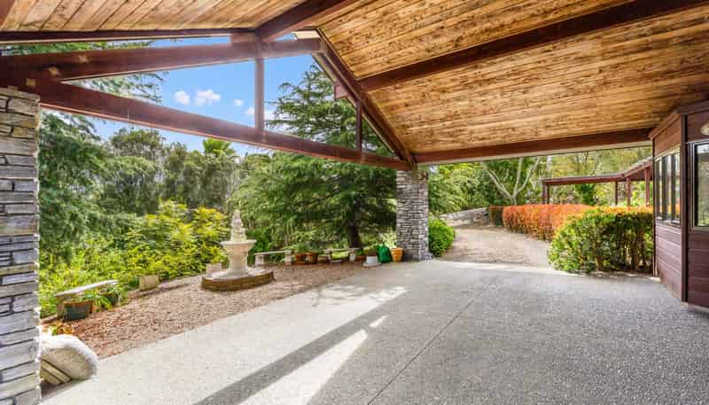 30 McCallum Drive, Sandspit