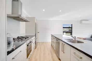 16 Andrew Hilton Close, Morrinsville