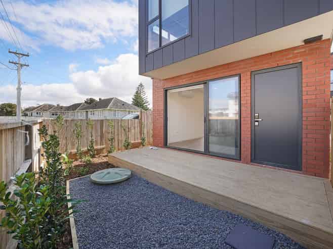 2/42 Jolson Road, Mount Wellington