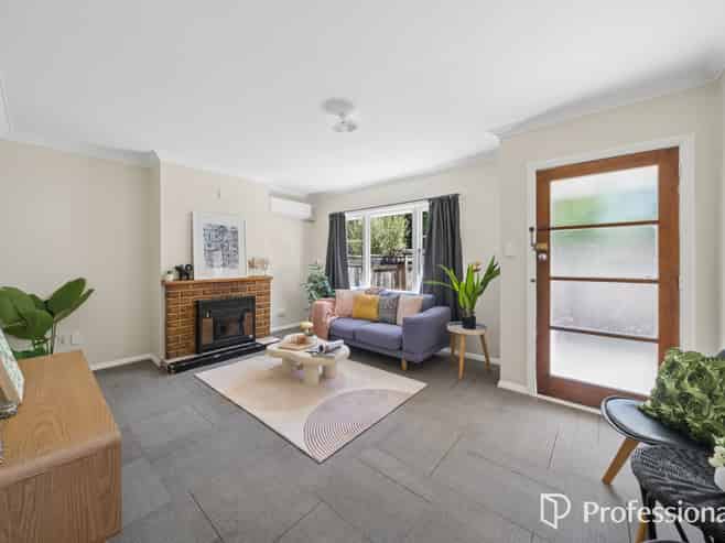 2/62 Gibbons Street, Ebdentown