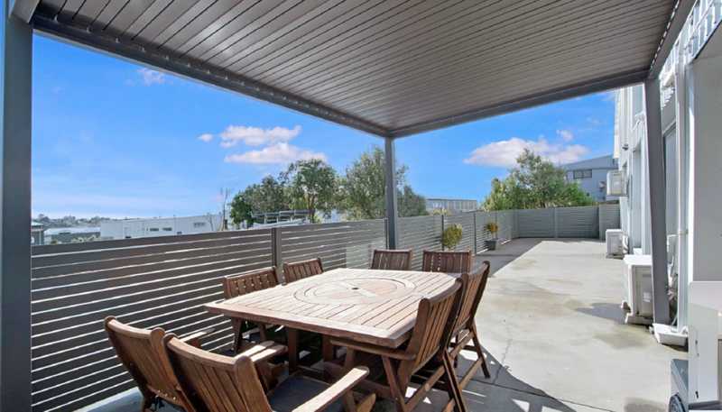 89 Henderson Valley Road, Henderson