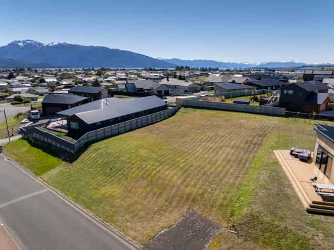 4 Tawera Place, Te Anau
